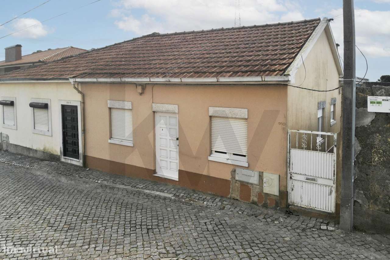 Moradia Térrea T2/T4 em Serzedo com Potencial de ser  T3 e Anexo T1 In - Grande imagem: 3/31