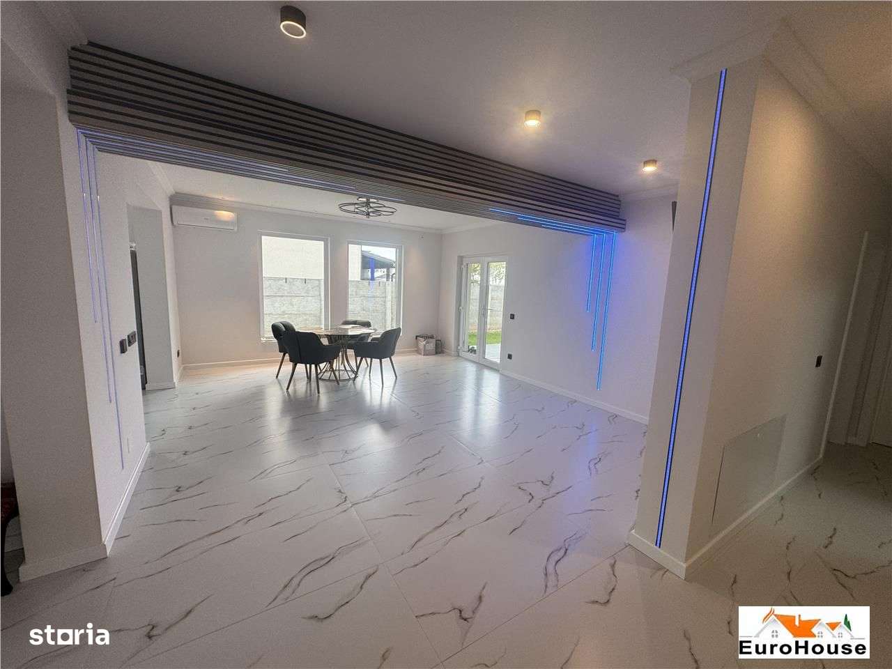 Casa superba pe un nivel de vanzare in Alba Iulia - Imagine principală: 2/20