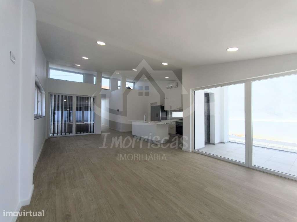 Moradia térrea V3 com piscina e excelente localização no Alto do Ín...-22