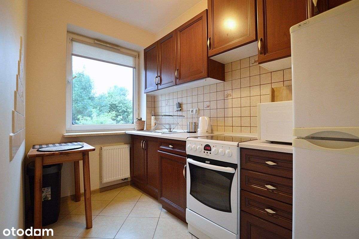 2 pok., oddzielna kuchnia, Śródmieście, ok. Um