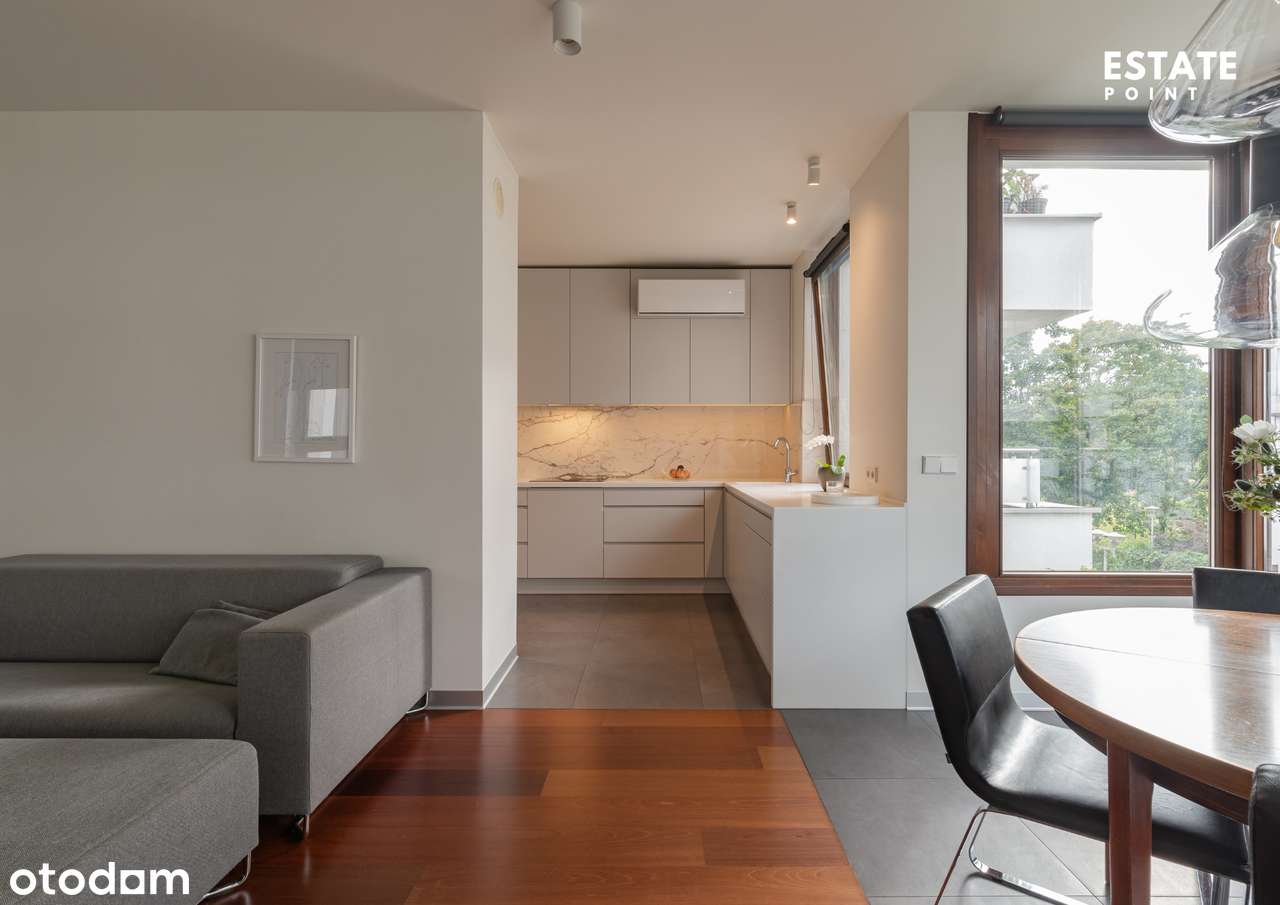 Eleganckie mieszkanie z garderobą i dwiema łazienkami-5