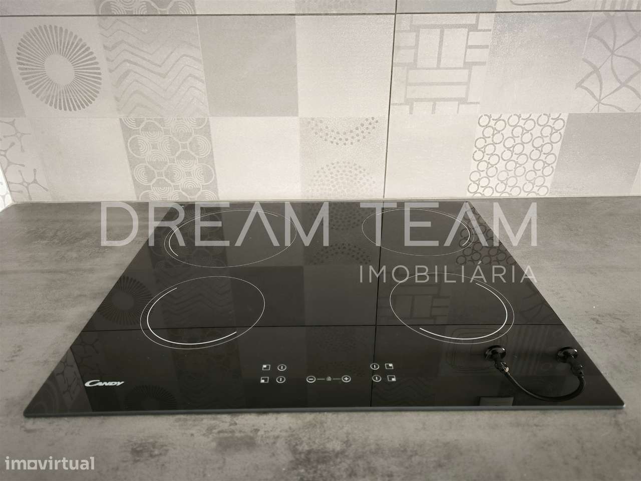 Apartamento T2, Alto do Seixalinho - Barreiro-11