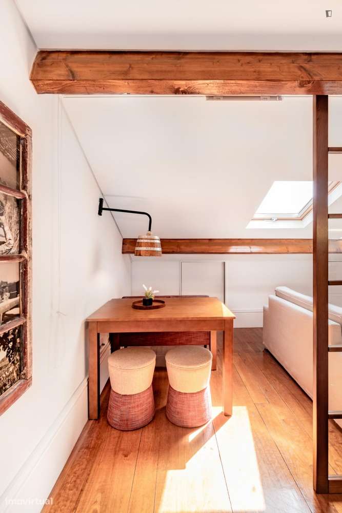 Apartamento com 1 quartos - localizado em Santo Ildefonso Porto - Grande imagem: 4/10