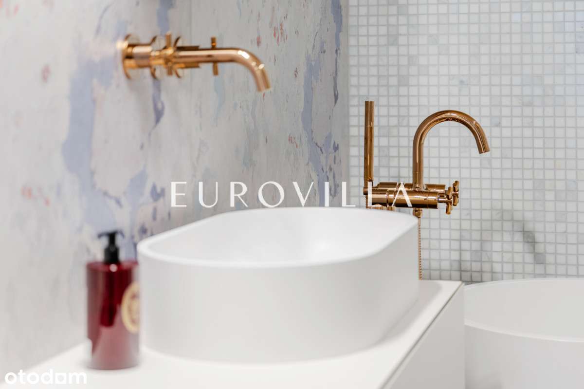 Apartament z pełnym wyposażeniem i 3 sypialniami-12