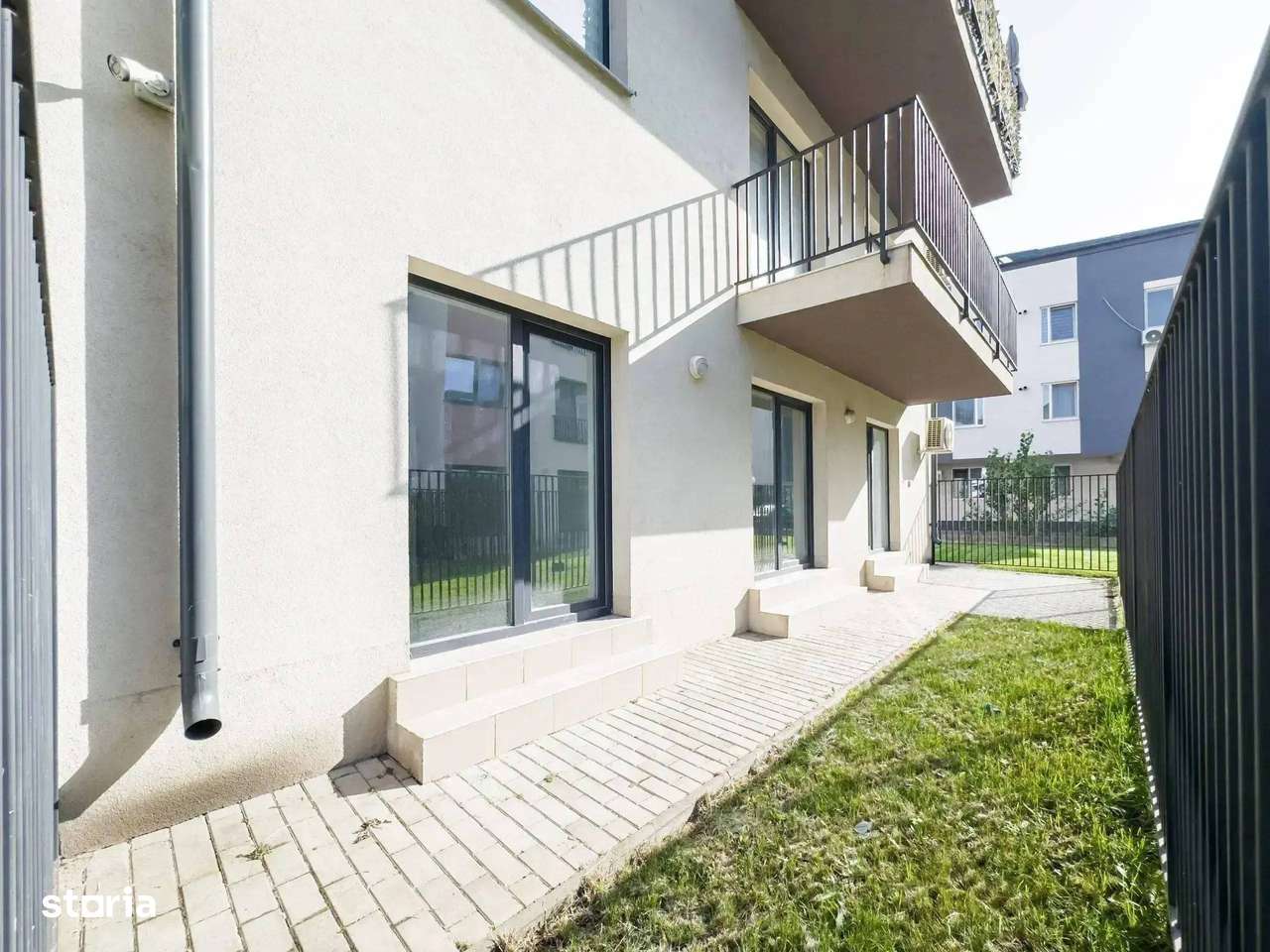 FINALIZAT 3 camere cu gradina | loc de parcare | 8 minute N.Teclu |-0