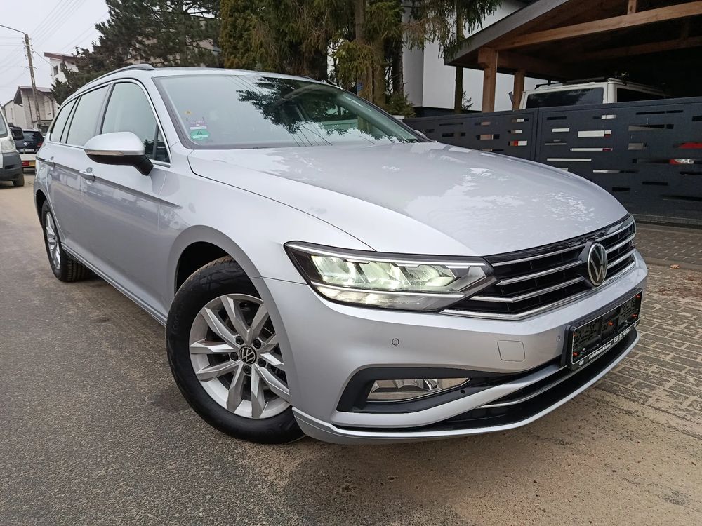 Volkswagen Passat B8 2.0 TDI SCR DSG 2021
