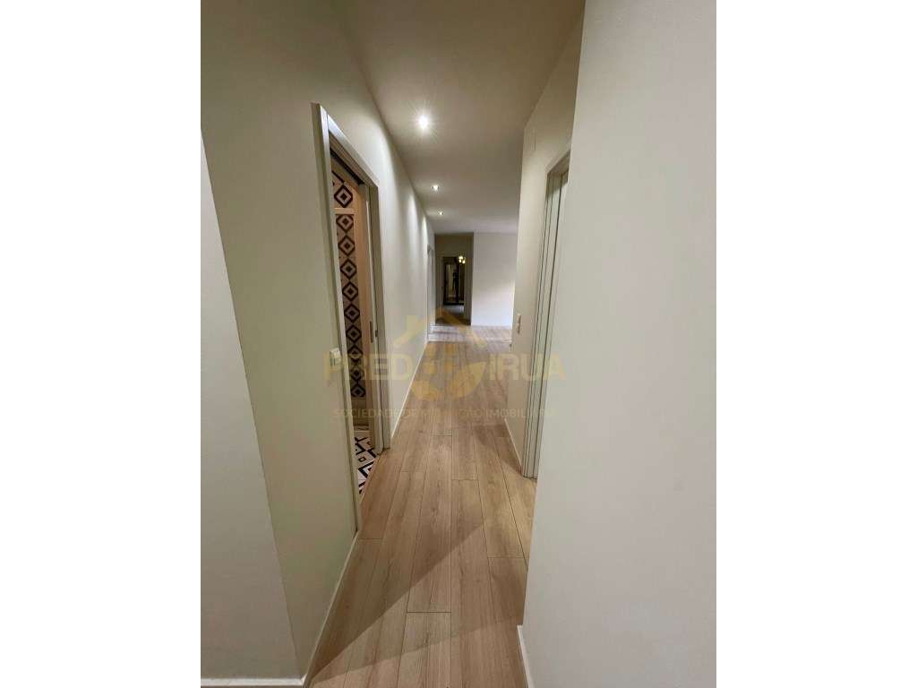 Excelente T3 Totalmente Renovado em Francelos - Vila Nova de Gaia-9