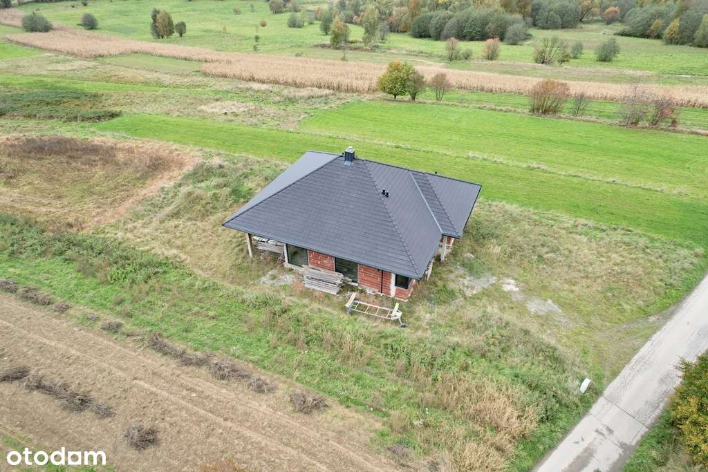 Dom do wykończenia na widokowej działce-15