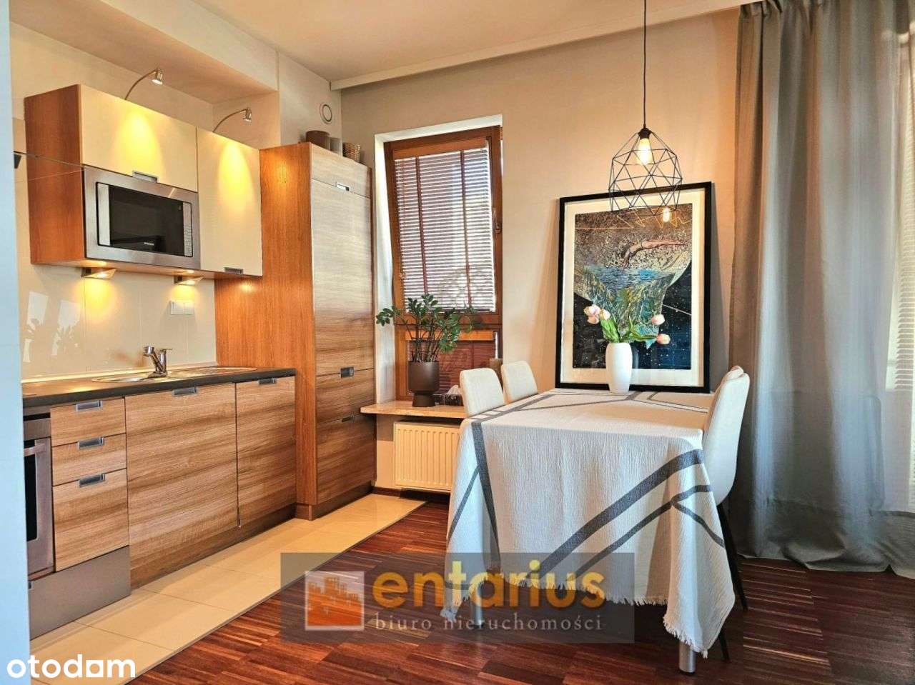 Apartament z pięknym widokiem na Tor Wyścigów Konn-15