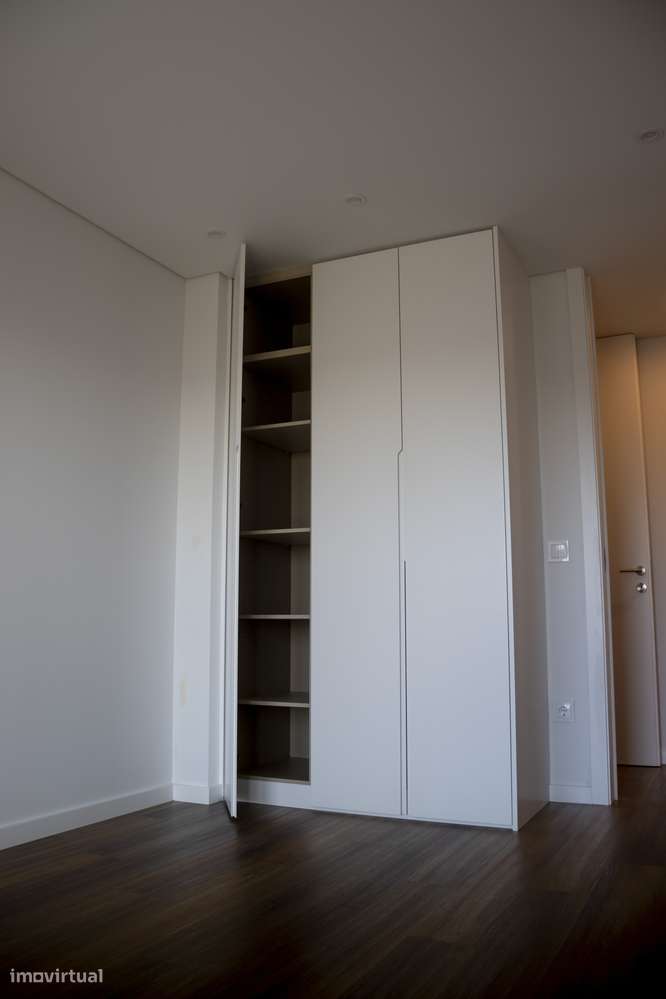 Apartamento T3 Novo próximo ao centro de Braga-7