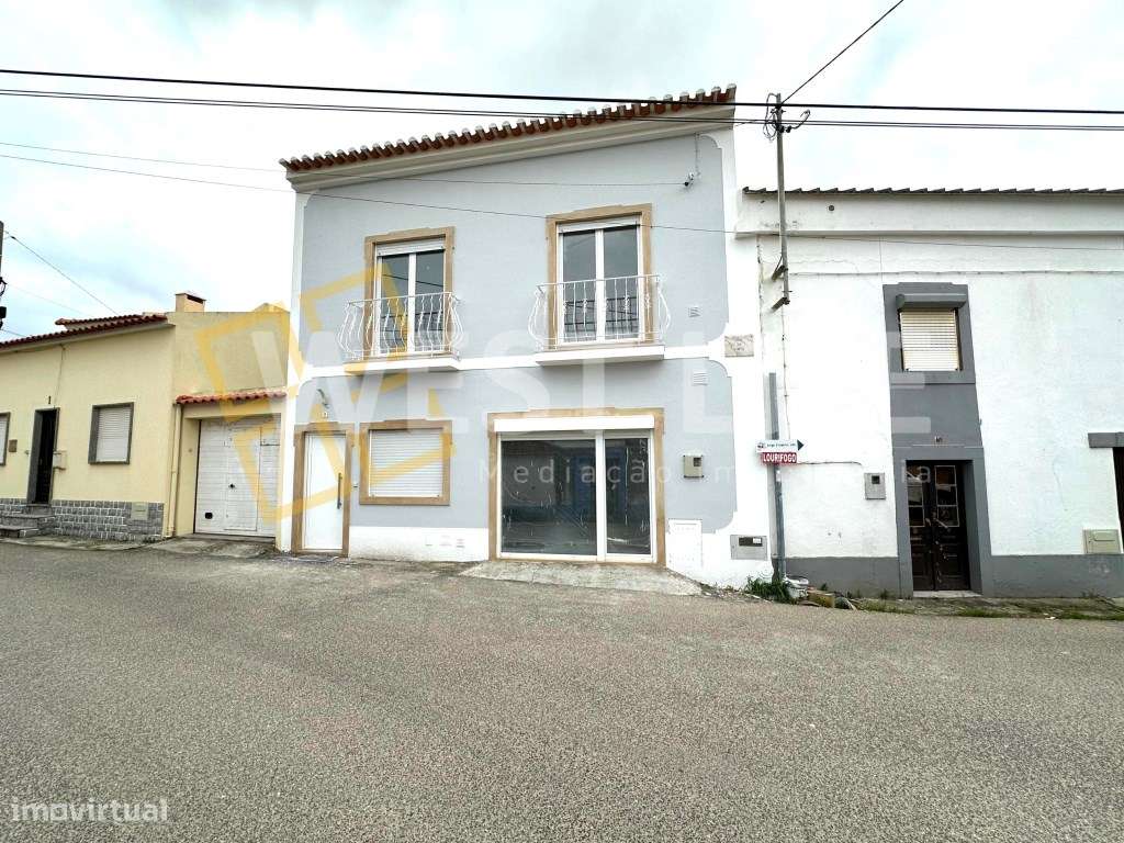 EXCLUSIVO WL Moradia T2 totalmente remodelada com VISTA MAR a apena...-0