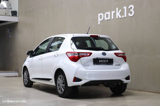 Toyota Yaris 1.5 HSD Active - 37