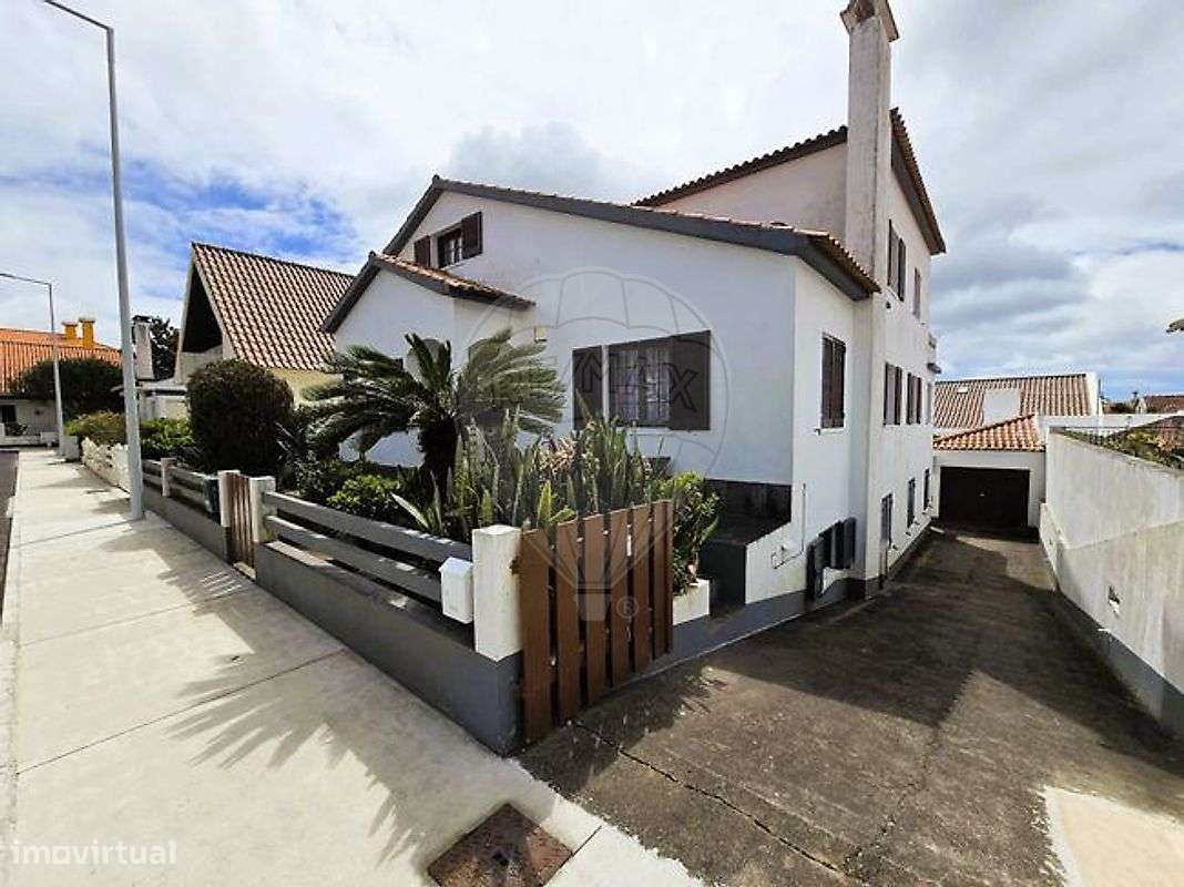 Moradia T7 para venda - Grande imagem: 3/18