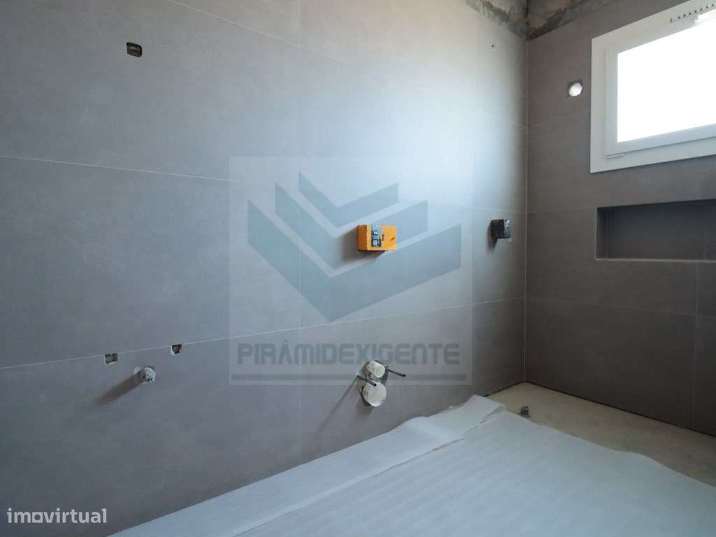 Moradia, Lavandaria, Piscina, Excelente Localização AZEITÃO!-24