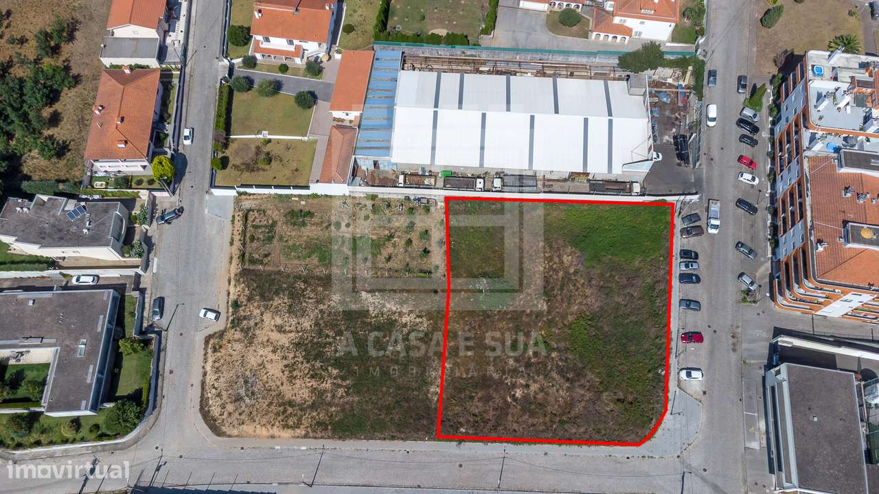 Lotes para construção com 2.165 m2 em Paços de Brandão - Grande imagem: 4/20