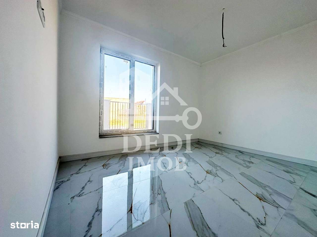 Casă de vânzare cu 4 camere in Oncea, Bihor-12