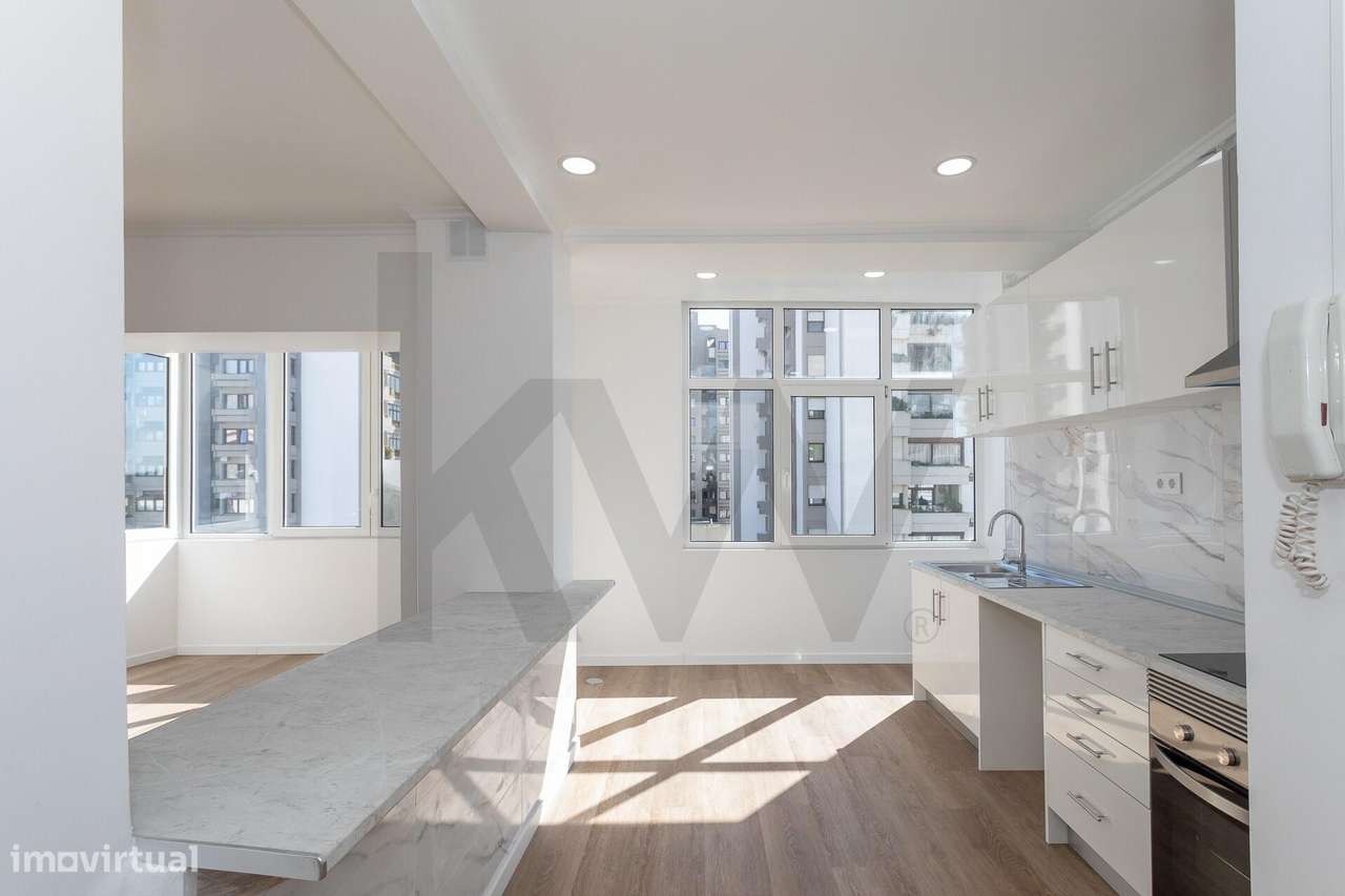 Apartamento em Alfragide  Remodelado - Grande imagem: 2/43