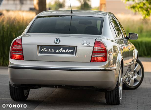 Skoda Superb 2.5 TDI Platinum - 12