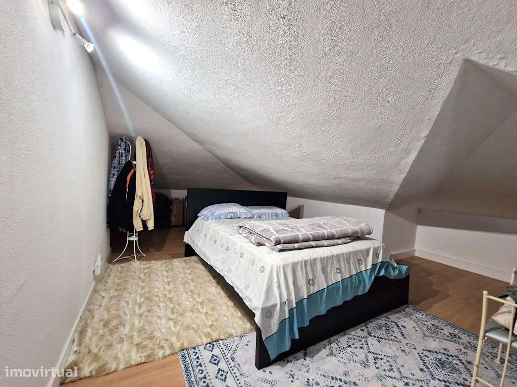 Apartamento T3 em Sesimbra com boas áreas-45