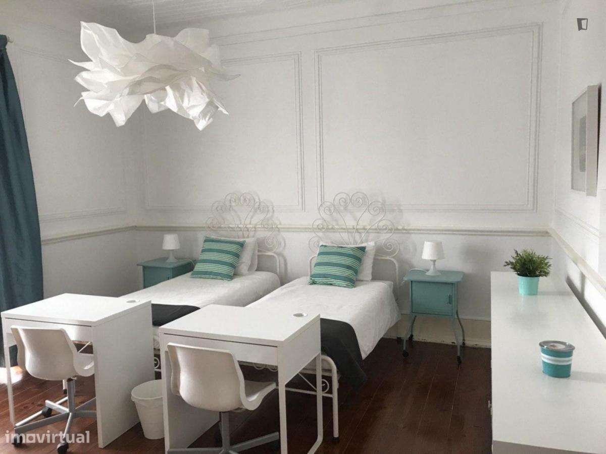 Quarto - localizado em Arroios Lisbon - Grande imagem: 4/18