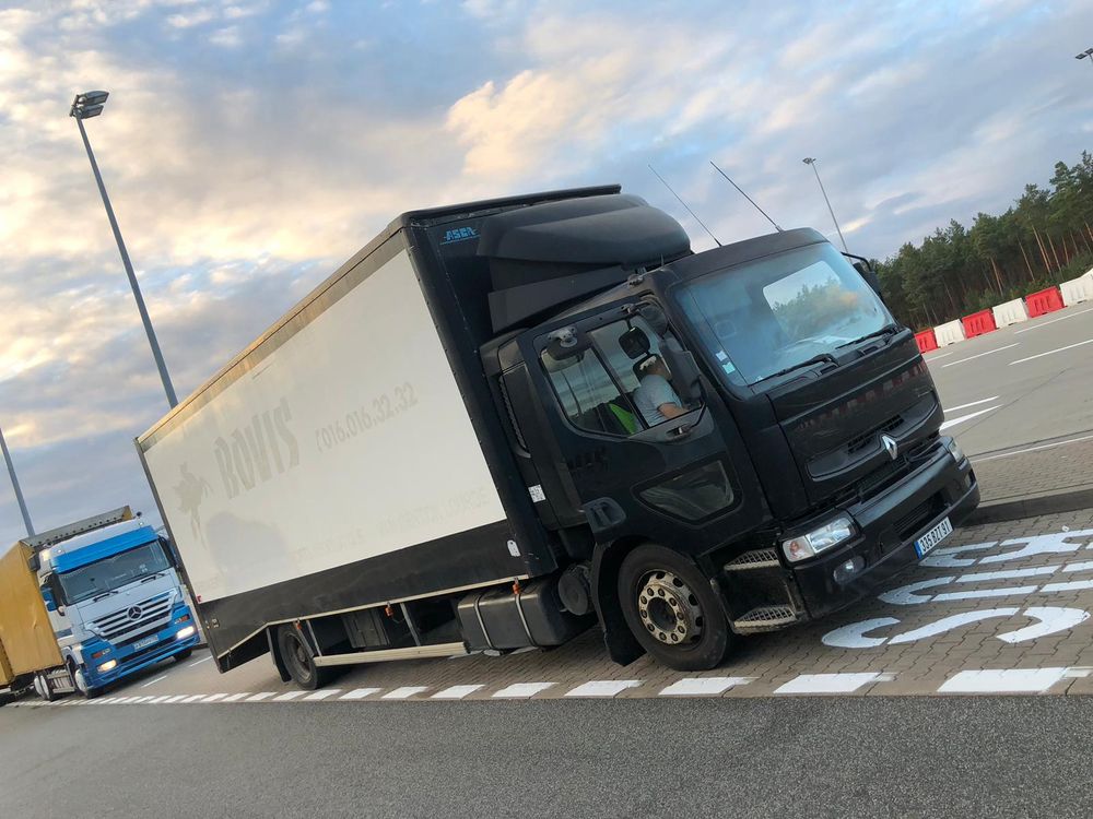 Renault Midlum 2010
