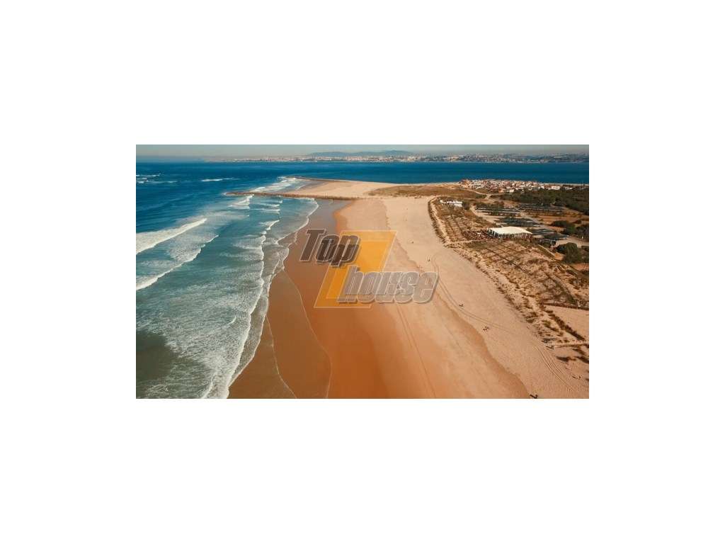 Apartamento T2 novo com parqueamento - Costa de Caparica-15