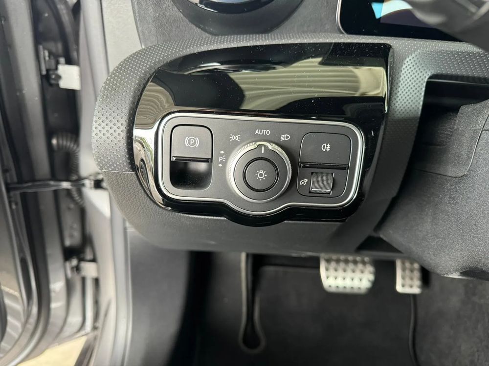 Mercedes-benz Cla Salon Polska FV23%