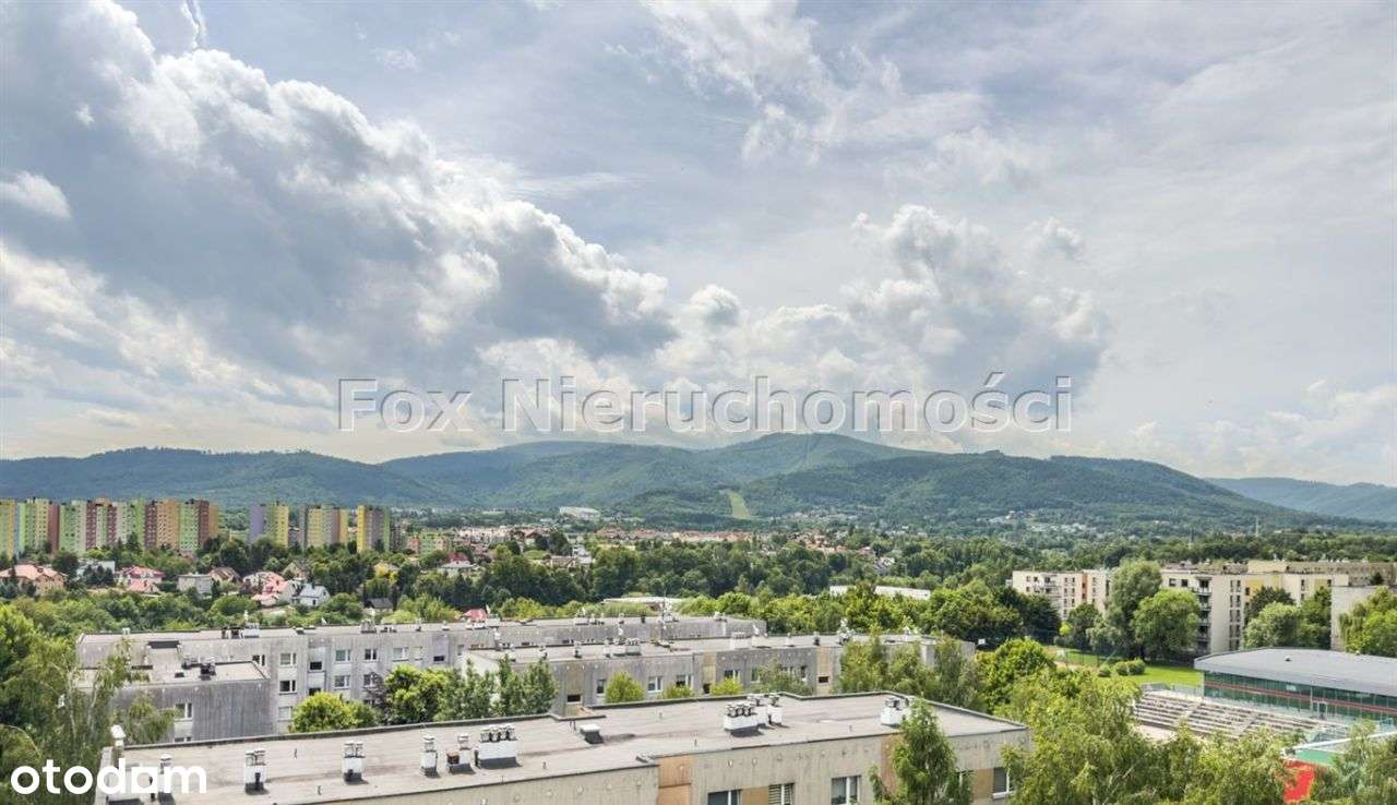 Niezwykle widokowe 3 pokoje z balkonem po remoncie-3