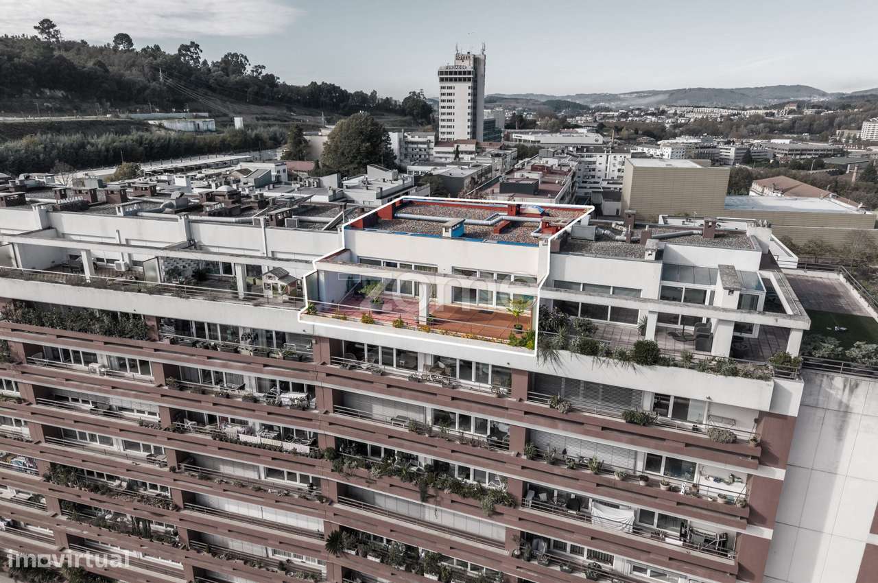 T4 Duplex Exclusivo no Condomínio Vila-Flor – Urgezes, Guimarães - Grande imagem: 4/43