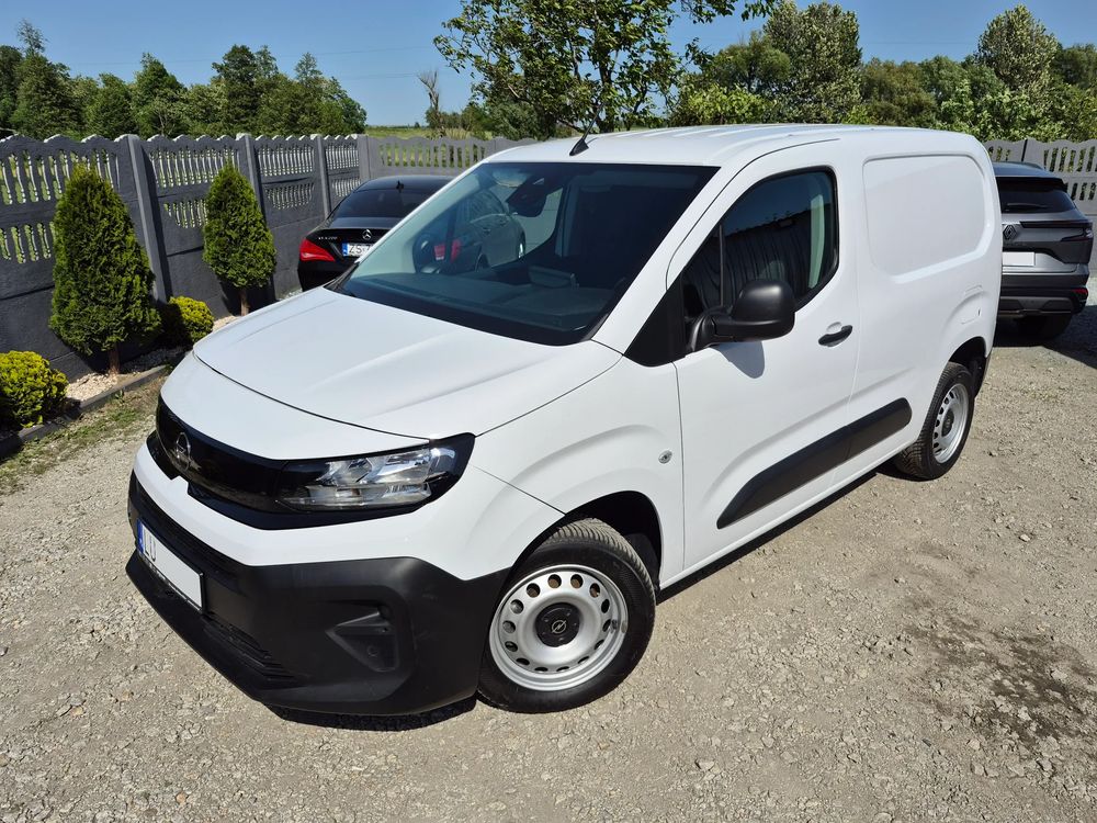 Opel Combo 2025