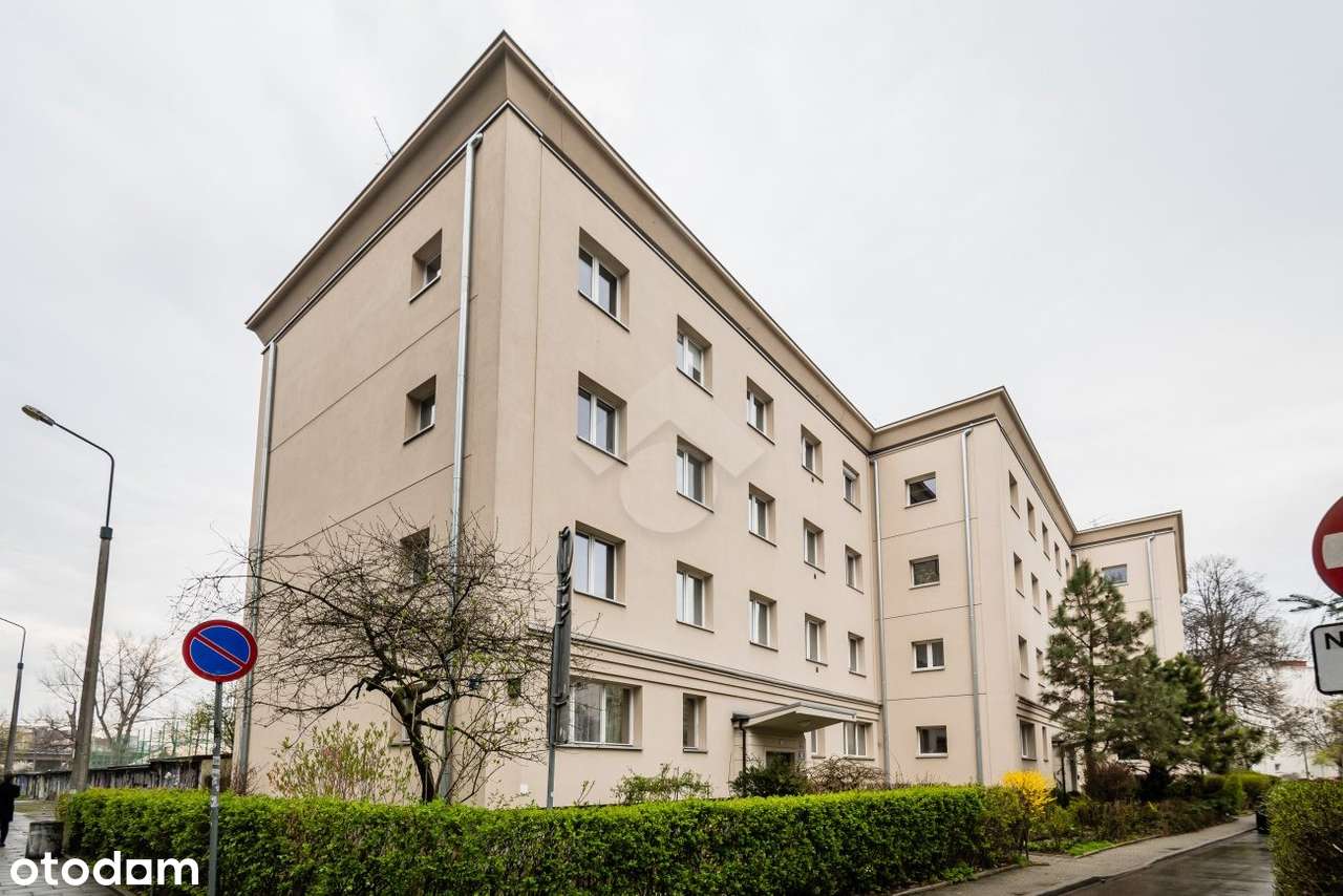 Dwustronne mieszkanie z balkonem francuskim !-0