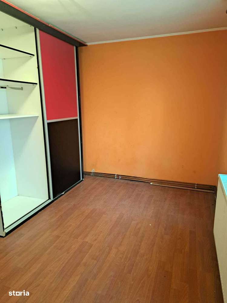 Apartament de vanzare 2 camere , Micro 16 , parter , 53.000 euro neg.-5