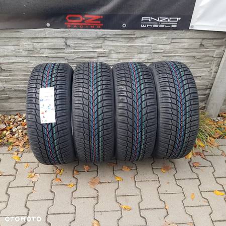 4x 235/55R17 Lassa Snoways 4 Nowy komplet opon zimowych Poznań - 1