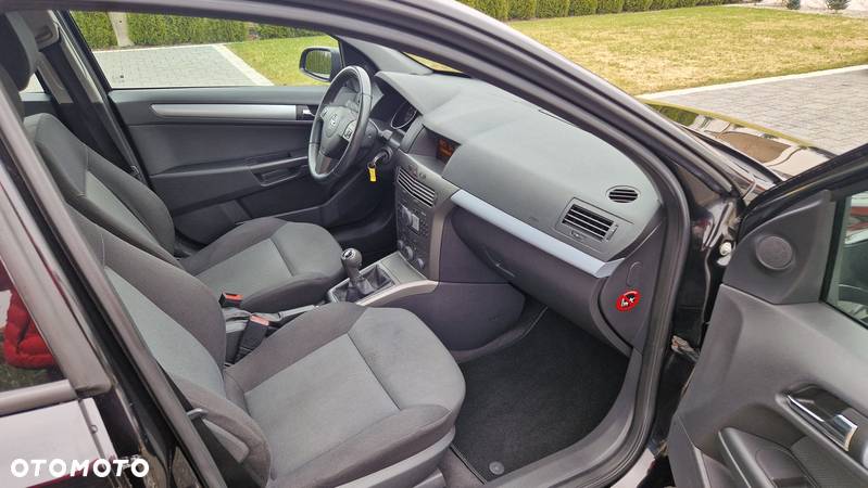 Opel Astra III 1.6 Elegance - 17