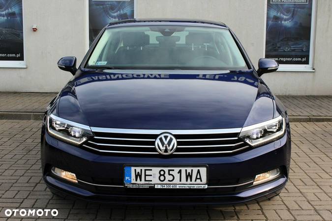 Volkswagen Passat 1.5 TSI EVO Comfortline DSG - 2