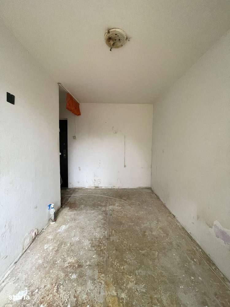 Piata Resita, Luica, Berceni-1