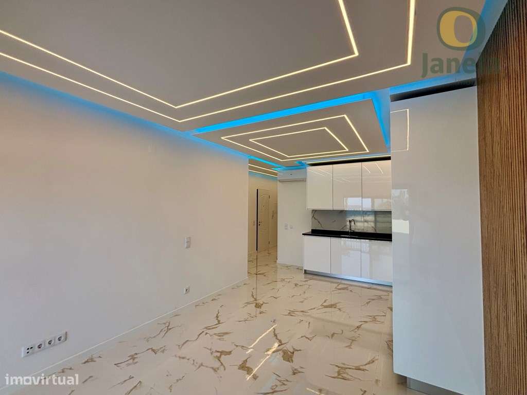 T3 Exclusivo na Primeira Linha de Quarteira - Vista Mar Frontal e A... - Grande imagem: 4/25