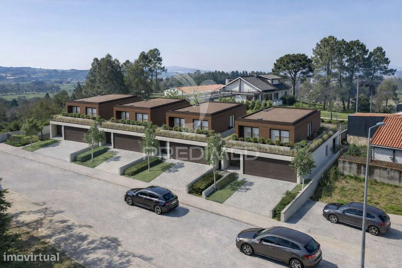 Moradia Individual T3 + Escritório - Lago, Amares (3 Pisos) - Grande imagem: 5/22