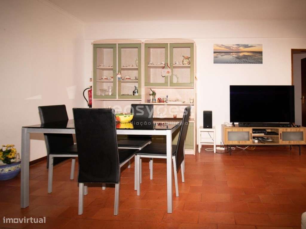 Apartamento T1 com vista mar, a 100 m da Praia de Monte Gordo - Grande imagem: 4/25