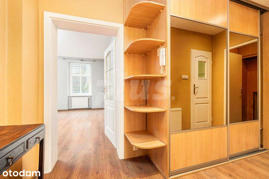 2/3 pok niepodal Wałów parter super na biuro-7