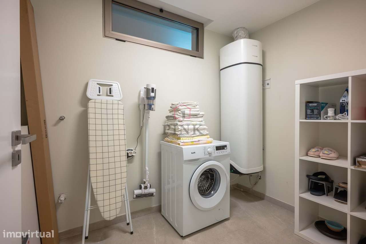 Apartamento T2 Mobilado e Equipado-27