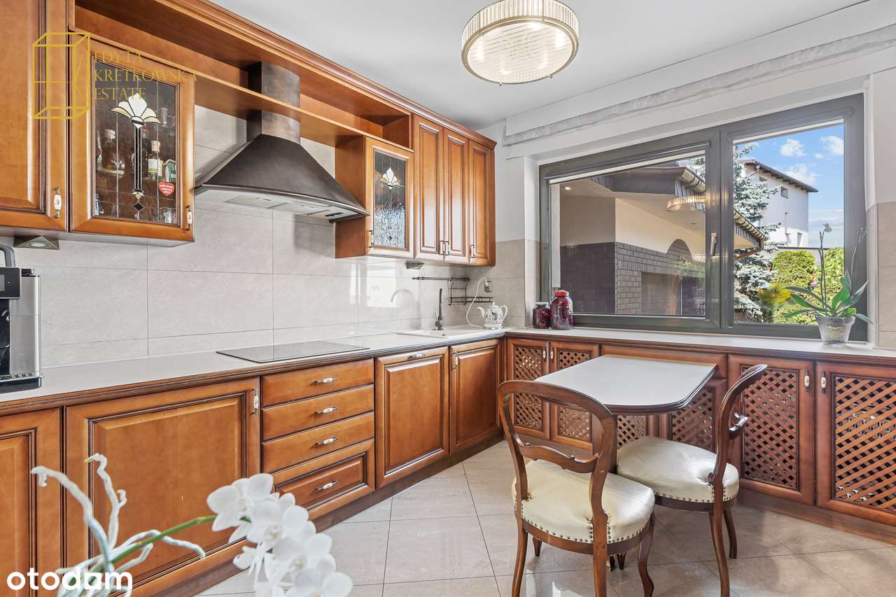 Nieruchomość dająca wiele możliwości - dom i firma w jednym-4