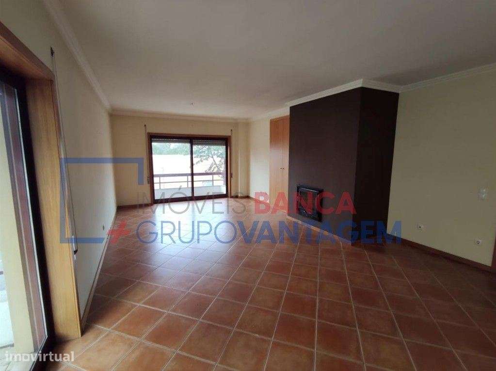 T3 em Oliveira de Azemeis - Grande imagem: 3/24