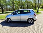 Volkswagen Golf - 6