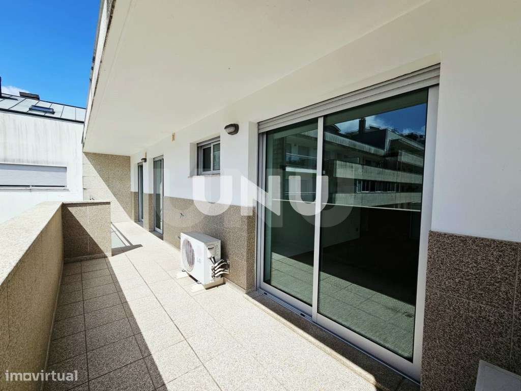 Apartamento T1+1 Duplex - No Centro da Cidade de Viseu-12