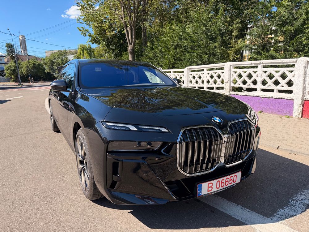 BMW 7 Series 2024