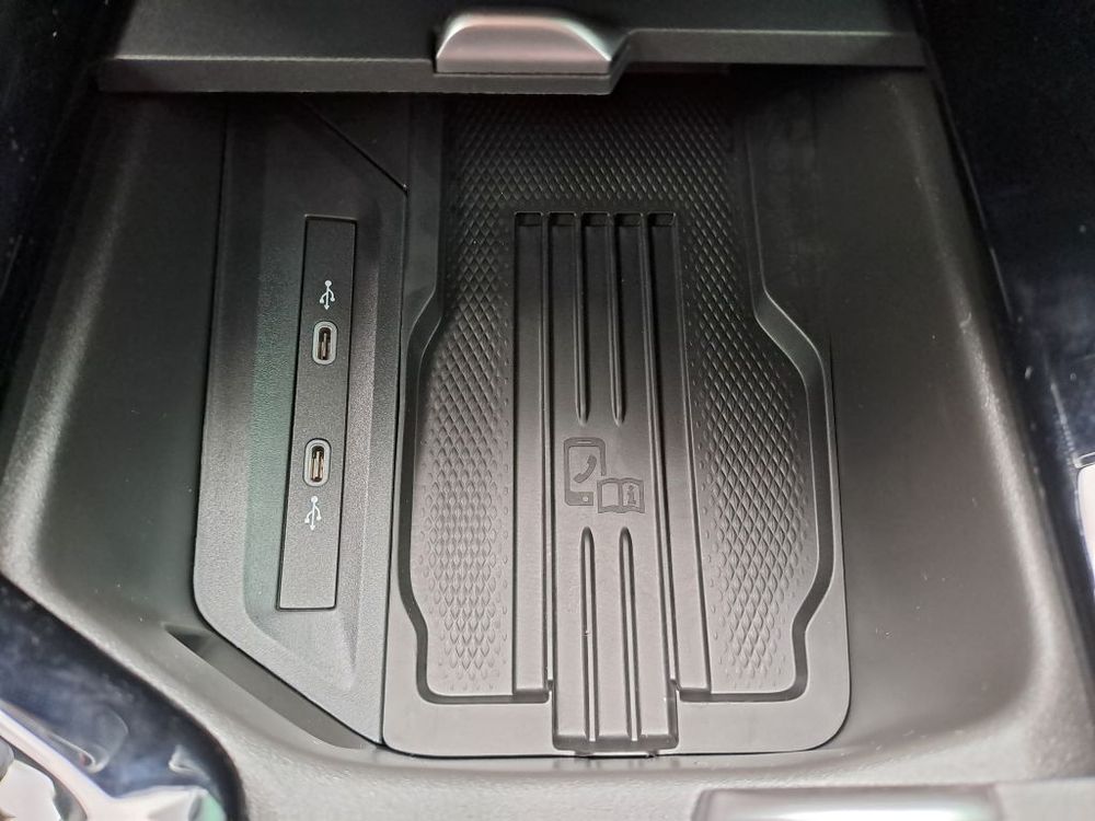 SKODA SUPERB 2.0 TDI 193KM DSG 4X4 DRIVE, fabryczny hak, od ręki