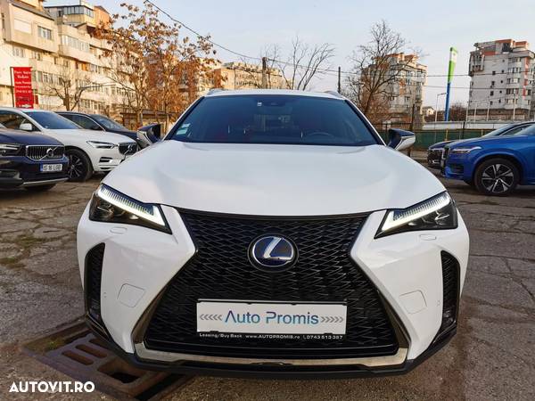 Lexus UX 250h (E-FOUR) F SPORT - 2