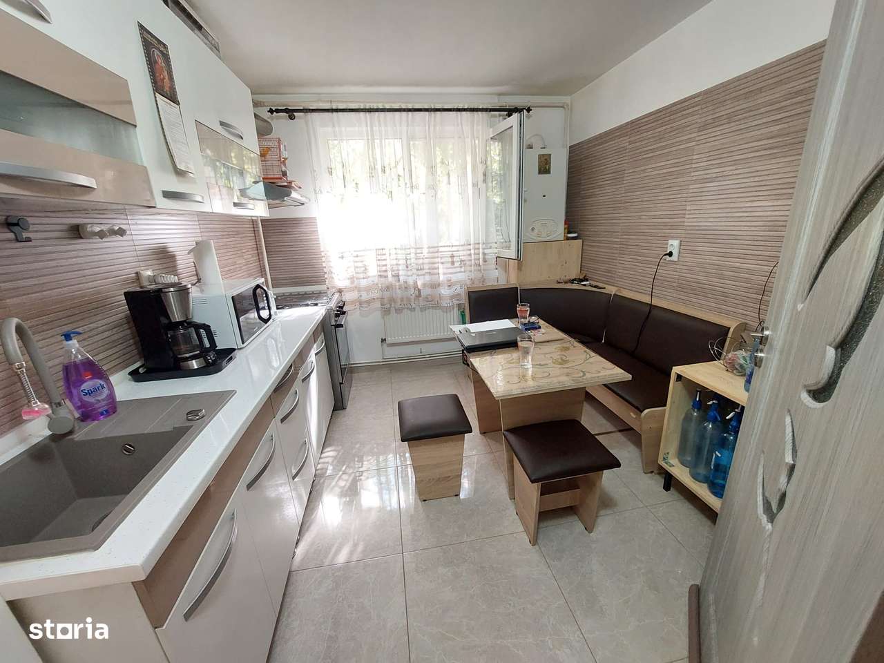 COMISION 0 Ap. 2 camere, semidecomandat, 50 mp, parter, M11. - Imagine principală: 3/10