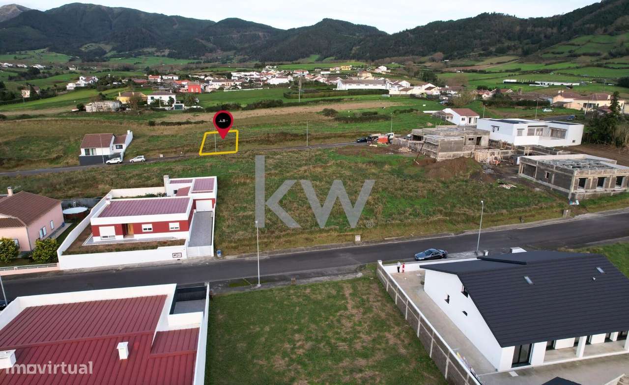 Lote para construção na Povoação, Ilha de São Miguel Açores - Grande imagem: 4/10
